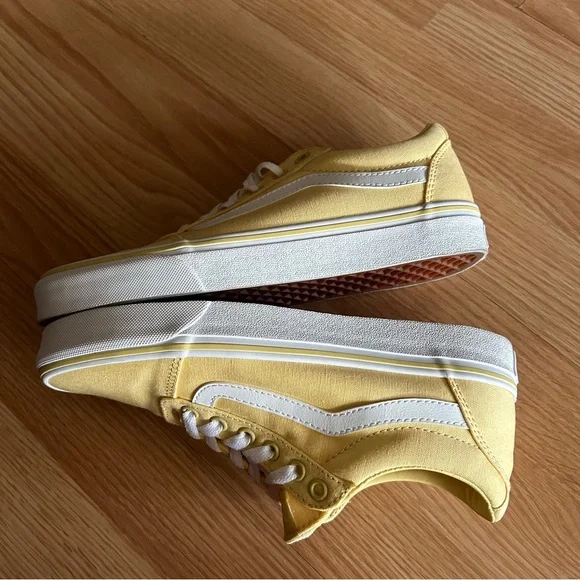 NEW Vans Old Skool Yellow Low Top Sneakers Women’s 8 - Picture 8 of 10